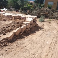 Construcción de muro de rocalla en Mataró